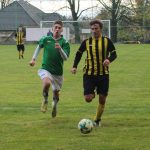 Fotbalisté Pojbuk doma na první přeborovou výhru nedosáhli, oslabené Měšice udeřily v poslední minutě