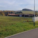 Obec Staré Hobzí nemůže prodat stavební parcely. Lidé mají zájem spíš o byty k pronájmu