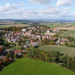 Obec Staré Hobzí nemůže prodat stavební parcely. Lidé mají zájem spíš o byty k pronájmu