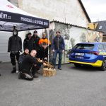 Milevská prodejna Stihl ožila dnem otevřených dveří i soutěžemi. S pilou si nejlépe poradil Vít Kozák