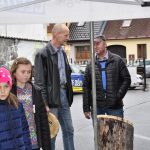Milevská prodejna Stihl ožila dnem otevřených dveří i soutěžemi. S pilou si nejlépe poradil Vít Kozák