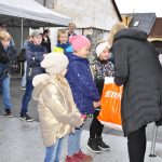 Milevská prodejna Stihl ožila dnem otevřených dveří i soutěžemi. S pilou si nejlépe poradil Vít Kozák