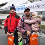 Milevská prodejna Stihl ožila dnem otevřených dveří i soutěžemi. S pilou si nejlépe poradil Vít Kozák