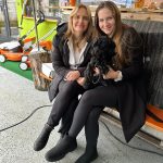 Milevská prodejna Stihl ožila dnem otevřených dveří i soutěžemi. S pilou si nejlépe poradil Vít Kozák