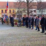 Na Dni válečných veteránů v Dačicích uctili památku pilotů RAF i účastníka mise v bývalé Jugoslávii