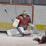 Mladší žáci HC Strakonice drželi krok s Českým Krumlovem půlku zápasu