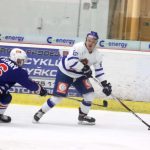 Táborští hokejisté vydolovali v pátek z gigantické střelecké převahy osm gólů a srazili Děčín