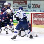 Táborští hokejisté vydolovali v pátek z gigantické střelecké převahy osm gólů a srazili Děčín