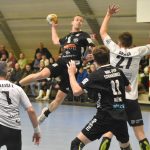 Vyrovnaný poločas na první body nestačil, v tom druhém zradila házenkáře koncovka