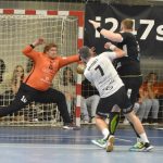 Vyrovnaný poločas na první body nestačil, v tom druhém zradila házenkáře koncovka