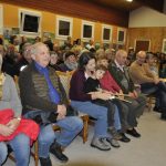 Ze školních přehrávek se zrodil slušný koncert a bubenická show