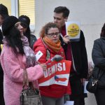 Odboráři v nemocnici protestovali s transparentem Česká republika na 1. místě