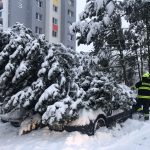 U Nových Hradů zapadl autobus s japonskými turisty. Na Táborsku se převrátila cisterna s mlékem