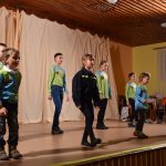 Na vánočním trhu zazpívali hasiči z Dobrošova Budulínka a zatančili na hit Hasička