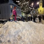 Rozsvícení vánočního stromu a výzdoby v Milevsku sledovalo plné náměstí