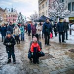 Starosta Strakonic zapálil svíčku na adventním věnci a poděkoval za pomoc s likvidací kalamity