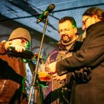 Starosta Strakonic zapálil svíčku na adventním věnci a poděkoval za pomoc s likvidací kalamity