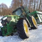 U Trhových Svinů havaroval traktor převážející telata