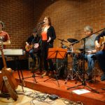 Folk mezi řekami – kapelu Isara nahradí písničkářka Jíšová