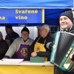 Tábor žije vánočním trhem. Charitativní polévky šly na dračku i za 150