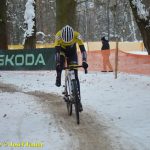 VIDEO: Cyklokrosovému závodu žen vládly ve Veselí Slovenky. Anna Hrdinová dokončila devátá