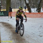 VIDEO: Závod na sněhu jako řemen! Pavel Jindřich ukázal záda i vítězi seriálu