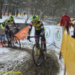 VIDEO: Závod na sněhu jako řemen! Pavel Jindřich ukázal záda i vítězi seriálu