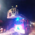 Požár komína v Měšicích uhasili hasiči pískem