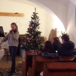 O druhé adventní neděli v Chýnově malovali betlém, muzikanti vyhrávali před Hospůdkou u Čendy