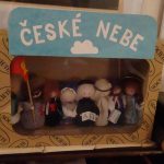 O druhé adventní neděli v Chýnově malovali betlém, muzikanti vyhrávali před Hospůdkou u Čendy