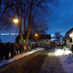 O druhé adventní neděli v Chýnově malovali betlém, muzikanti vyhrávali před Hospůdkou u Čendy