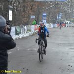 VIDEO: Adéla Zavadilová vybojovala mistrovský titul mezi staršími žákyněmi! Pro Cycling Academy Tábor připsala i prvenství v poháru