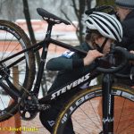 VIDEO: Adéla Zavadilová vybojovala mistrovský titul mezi staršími žákyněmi! Pro Cycling Academy Tábor připsala i prvenství v poháru