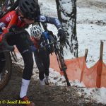 VIDEO: Adéla Zavadilová vybojovala mistrovský titul mezi staršími žákyněmi! Pro Cycling Academy Tábor připsala i prvenství v poháru