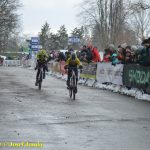 VIDEO: Jakub Zákostelecký nestačil ve finiši na Bendu z Kolína. Závodník ČEZ Cyklo Teamu Tábor pověsil na krk stříbro
