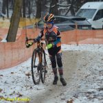 VIDEO: Jakub Zákostelecký nestačil ve finiši na Bendu z Kolína. Závodník ČEZ Cyklo Teamu Tábor pověsil na krk stříbro