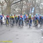VIDEO: Jakub Zákostelecký nestačil ve finiši na Bendu z Kolína. Závodník ČEZ Cyklo Teamu Tábor pověsil na krk stříbro
