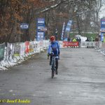 VIDEO: Jakub Zákostelecký nestačil ve finiši na Bendu z Kolína. Závodník ČEZ Cyklo Teamu Tábor pověsil na krk stříbro
