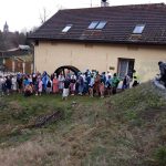Video: Novoroční namáčení v jistebnickém rybníku Chadimák přilákalo 69 otužilců