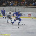 VIDEO: Grofe, vypadni, přivítali fanoušci nového trenéra HC Tábor. Kohouti se po výhře nad Vrchlabím vrátili do čela ligy