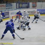 VIDEO: Grofe, vypadni, přivítali fanoušci nového trenéra HC Tábor. Kohouti se po výhře nad Vrchlabím vrátili do čela ligy