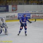 VIDEO: Grofe, vypadni, přivítali fanoušci nového trenéra HC Tábor. Kohouti se po výhře nad Vrchlabím vrátili do čela ligy
