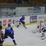 VIDEO: Grofe, vypadni, přivítali fanoušci nového trenéra HC Tábor. Kohouti se po výhře nad Vrchlabím vrátili do čela ligy