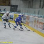 VIDEO: Grofe, vypadni, přivítali fanoušci nového trenéra HC Tábor. Kohouti se po výhře nad Vrchlabím vrátili do čela ligy