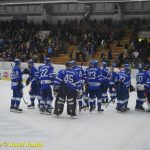 VIDEO: Grofe, vypadni, přivítali fanoušci nového trenéra HC Tábor. Kohouti se po výhře nad Vrchlabím vrátili do čela ligy
