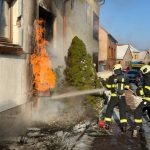 AKTUALIZOVÁNO: Výbuch plynu v Kamenném Újezdu. Celá ves je odpojena, jeden člověk skončil v nemocnici