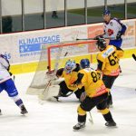 Hokejisté Soběslavi si proti Božeticím otevřeli střelnici a mají jistotu play off