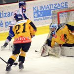 Hokejisté Soběslavi si proti Božeticím otevřeli střelnici a mají jistotu play off
