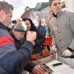 Zabijačkové dobroty se na školních vepřových hodech v Táboře prodávaly ostošest