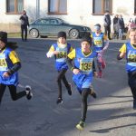 Žďárský útěk letos přivítal i běžce v maskách